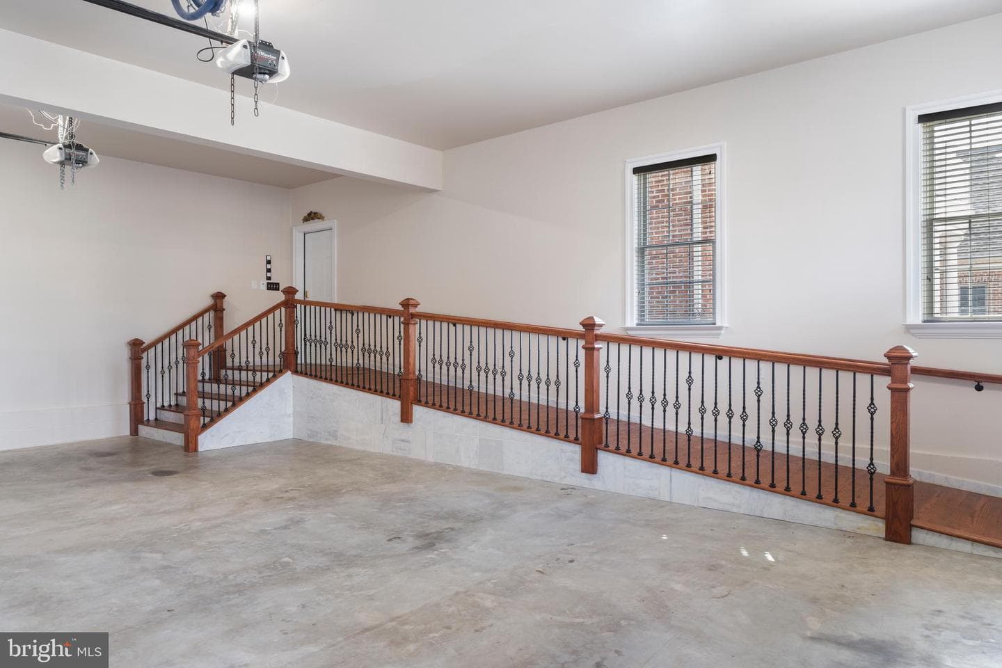 1410 Falls Crest Drive photo 43