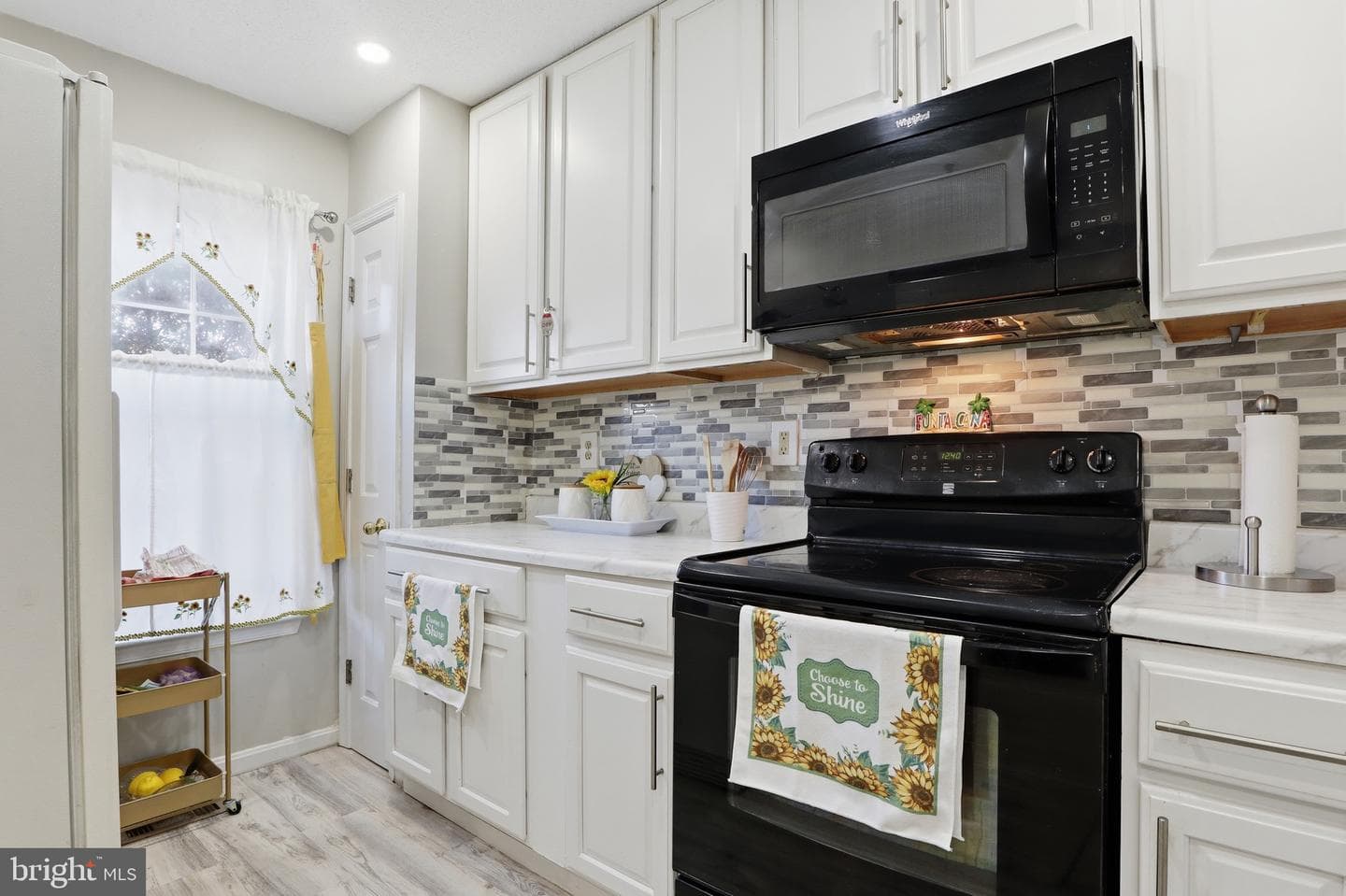 1433 Golden Rod Court #1433 photo 8