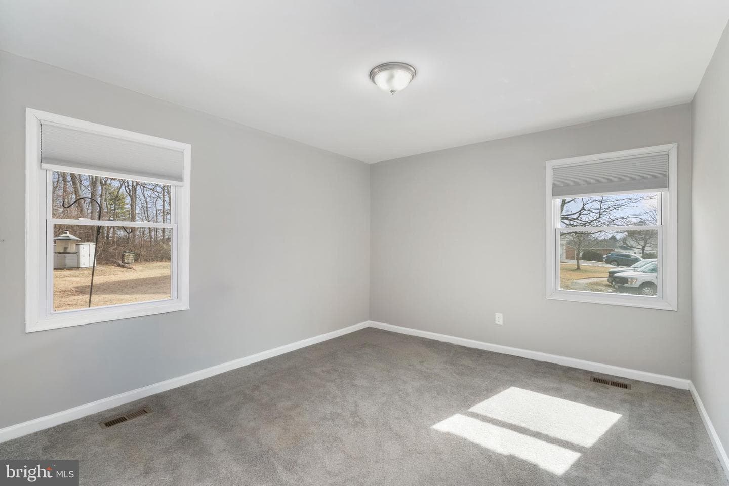 311 Summerfield Court photo 29