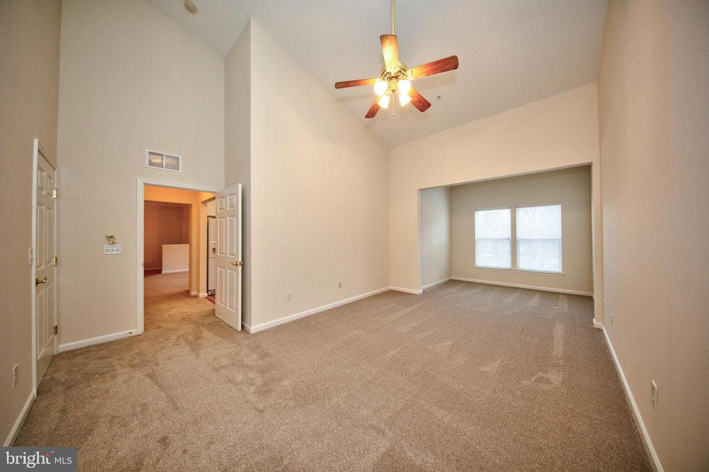 712 Kings Path #3a photo 24