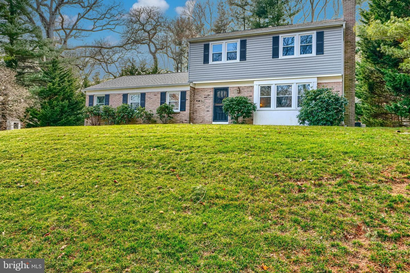 1202 Vermont Road photo 2