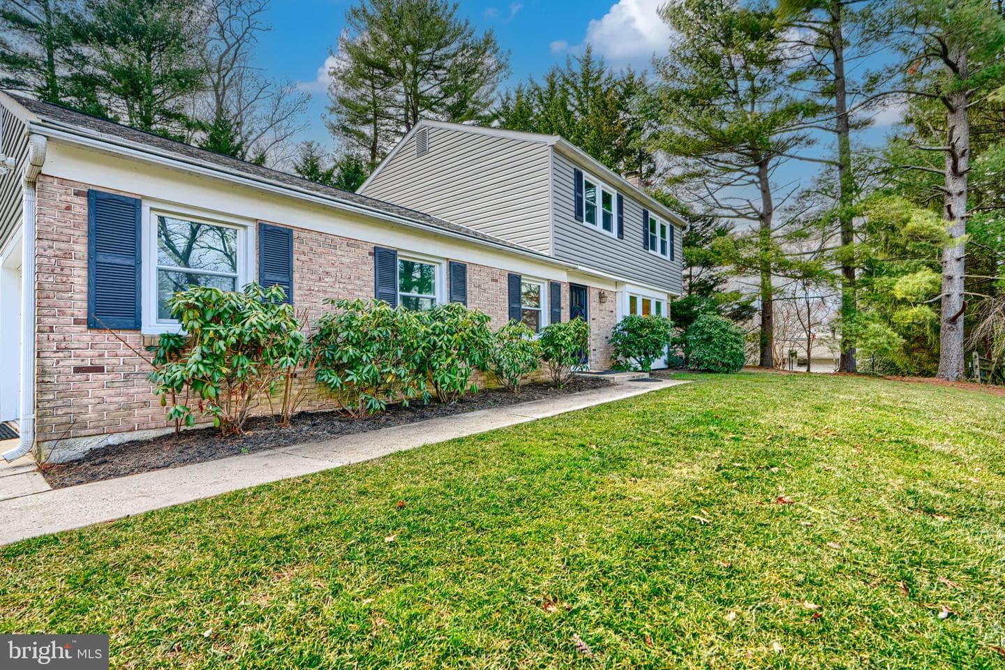 1202 Vermont Road photo 3