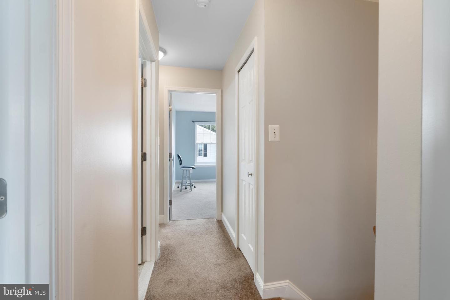 463 Crisfield Drive photo 39