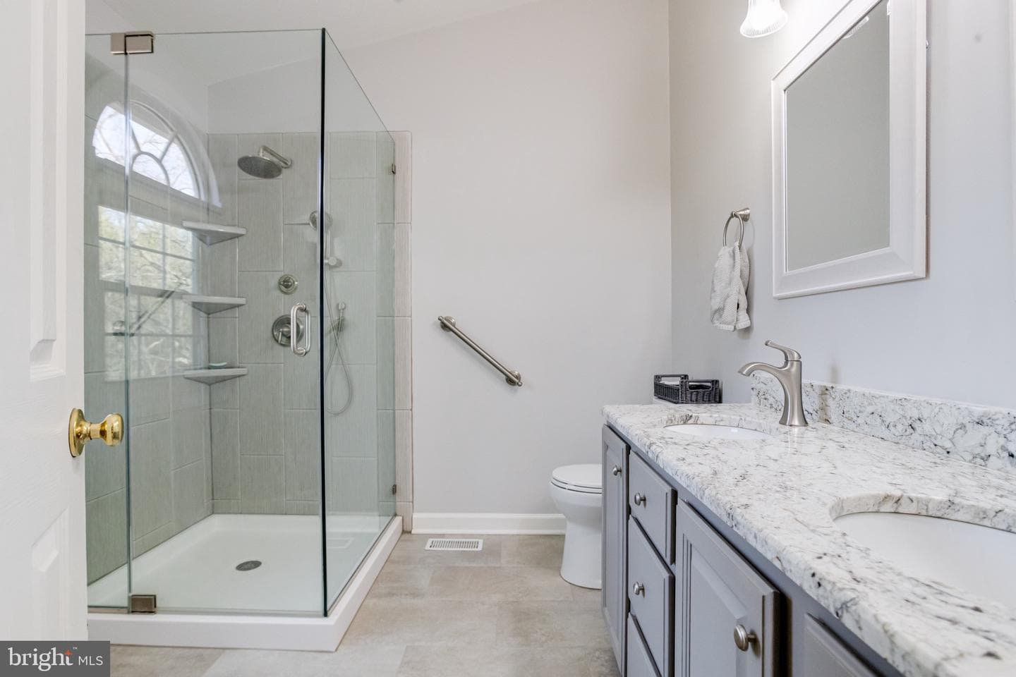200 Temple Drive photo 43