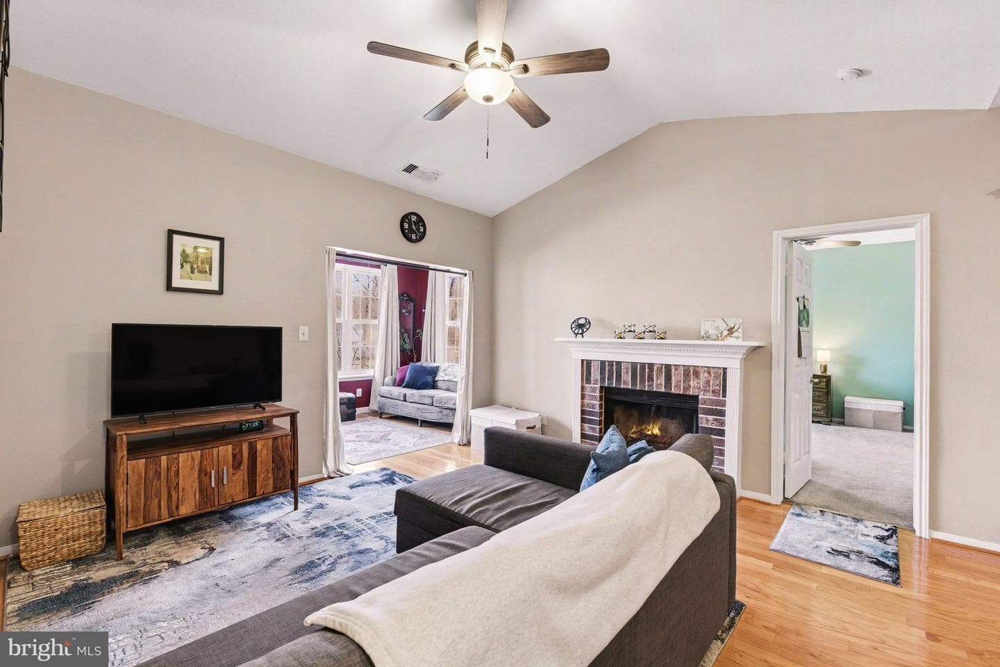 200 Thames Way #200-I photo 7