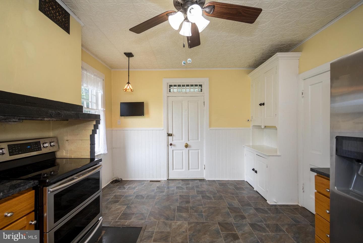 123 S Union Avenue photo 33