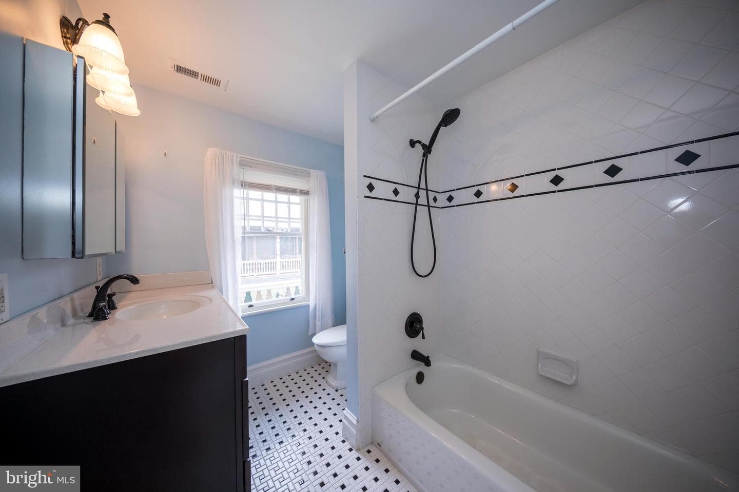 123 S Union Avenue photo 51