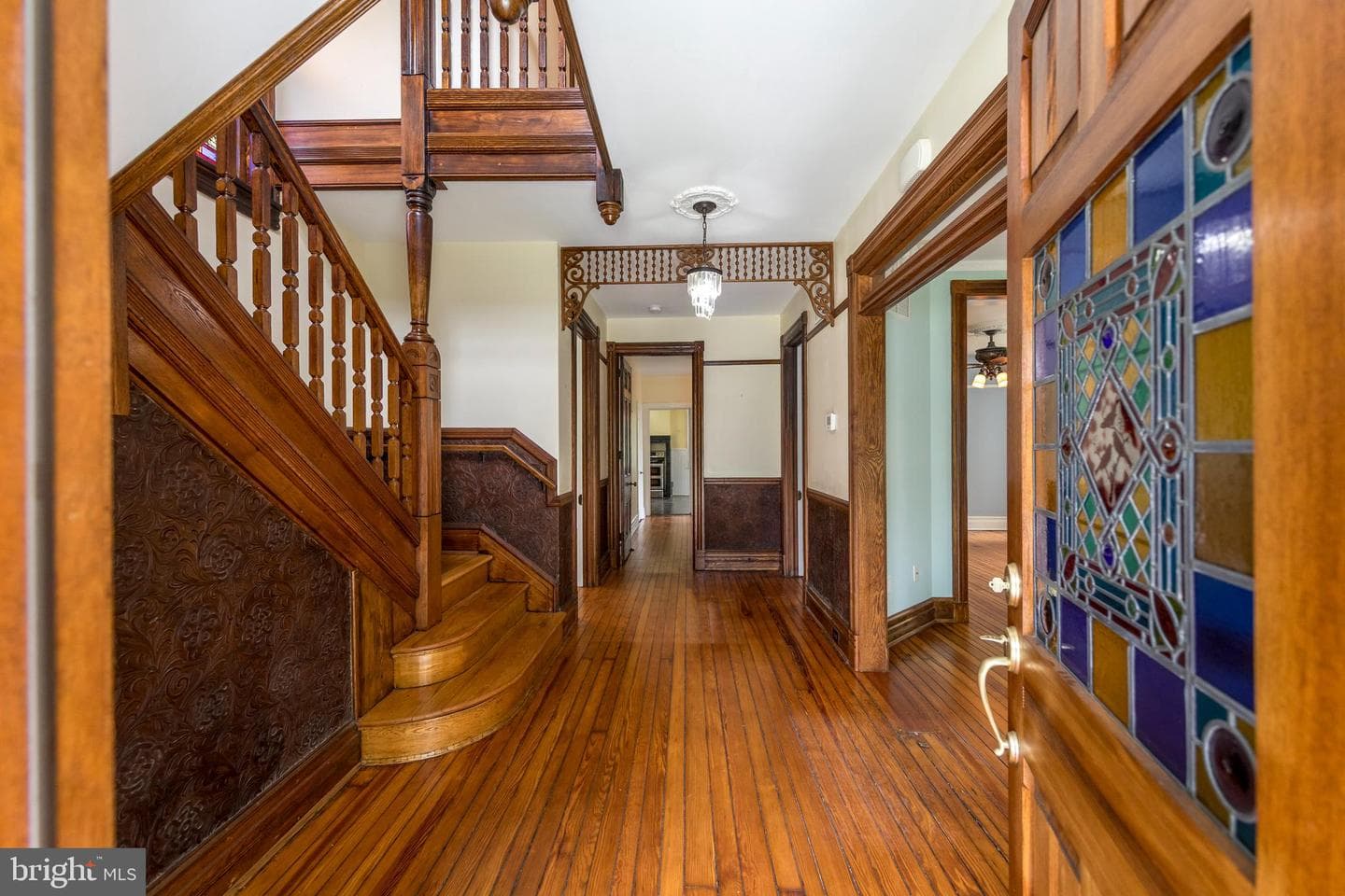 123 S Union Avenue photo 8