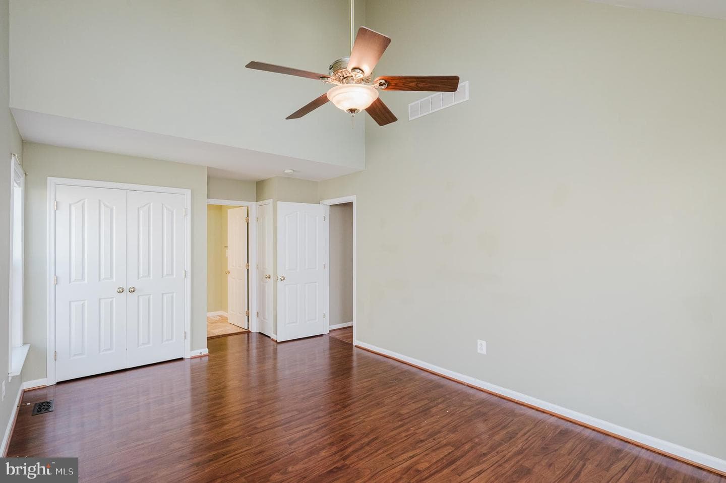 1114 E Viking Court photo 22