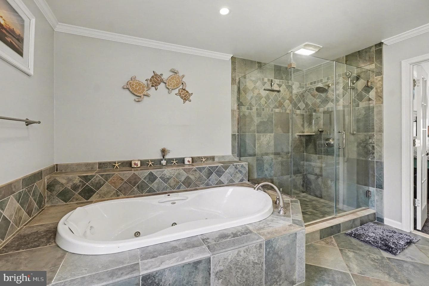 2401 Cabernet Court photo 24