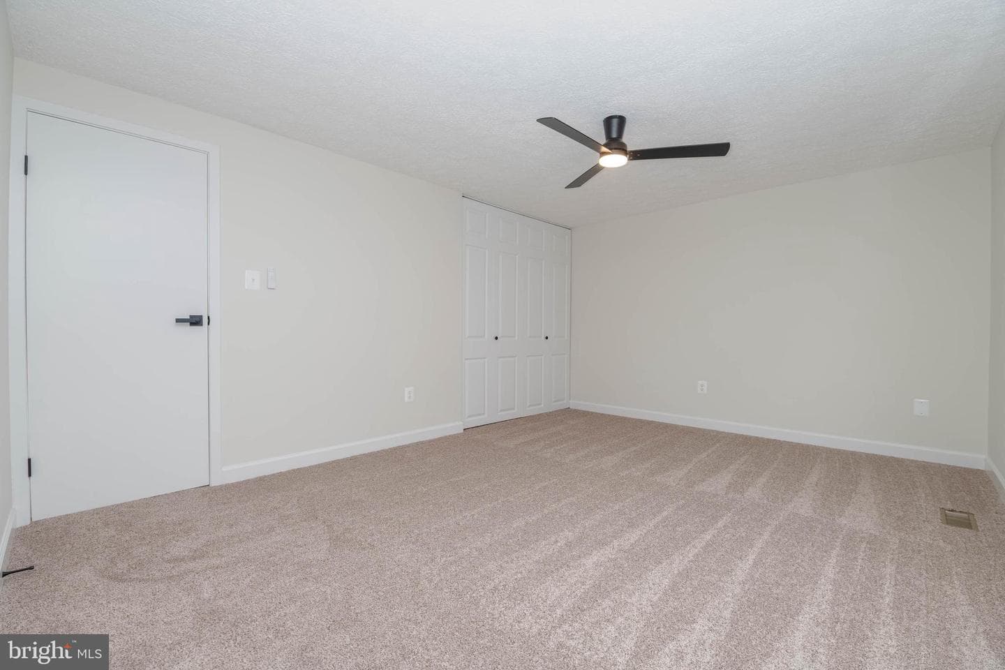 2934 Strathaven Lane photo 16