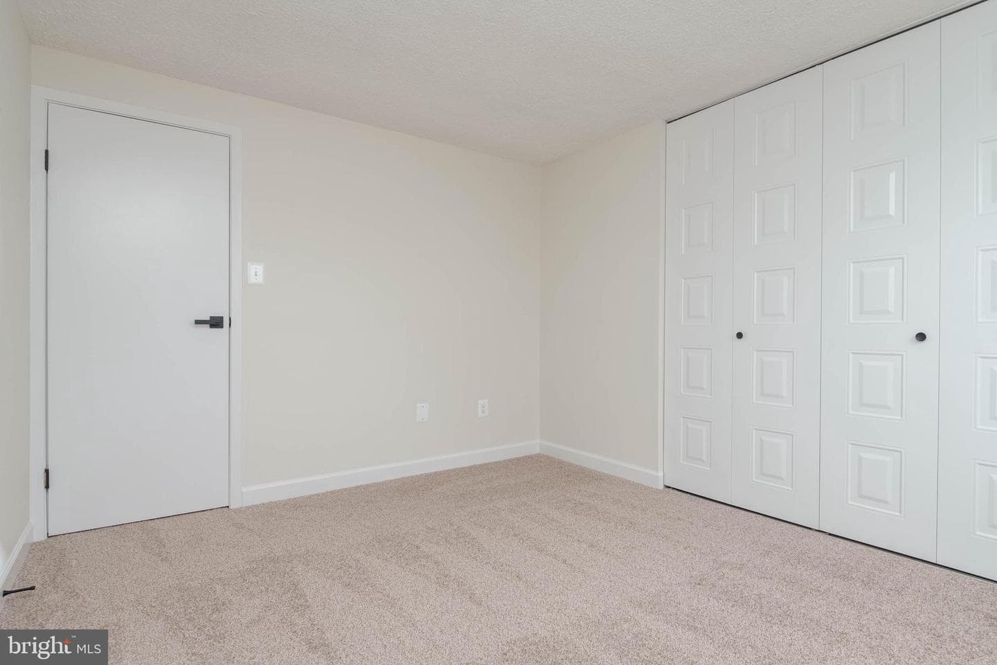 2934 Strathaven Lane photo 20