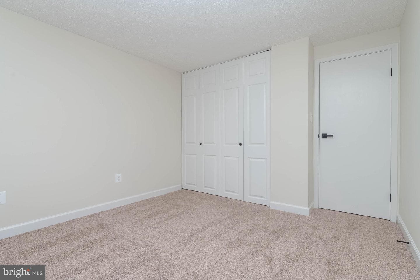 2934 Strathaven Lane photo 24