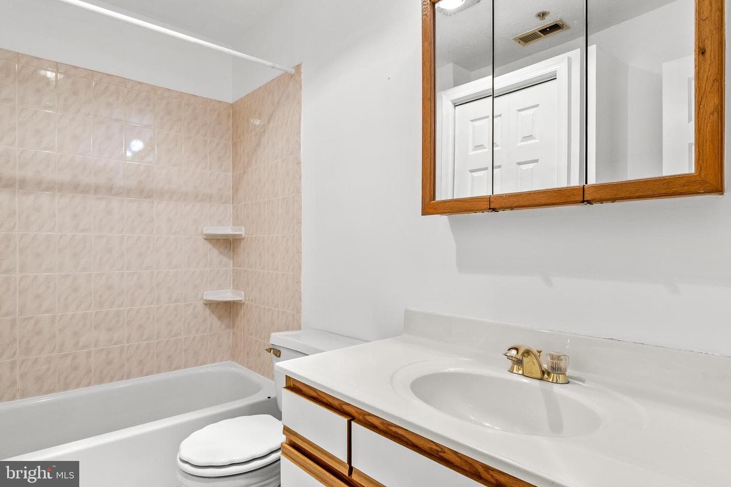 1201 Friars Wood Court #203 photo 15