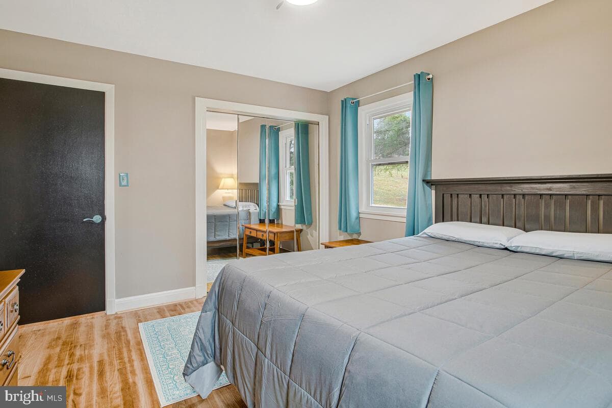 207 Hillendale Road photo 8