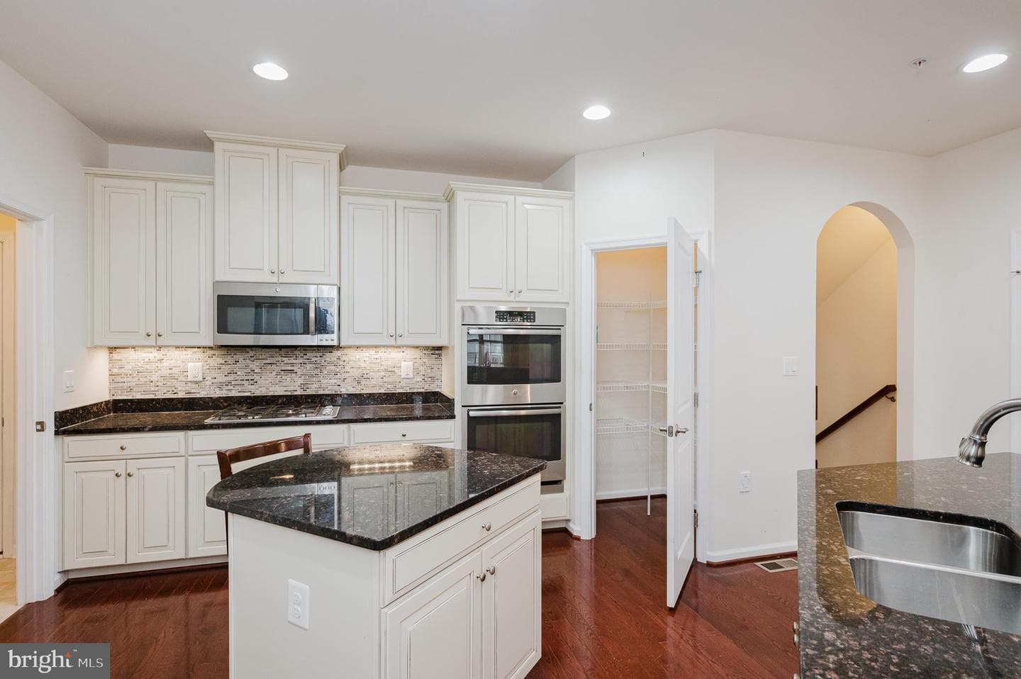 309 Lennox Drive photo 12