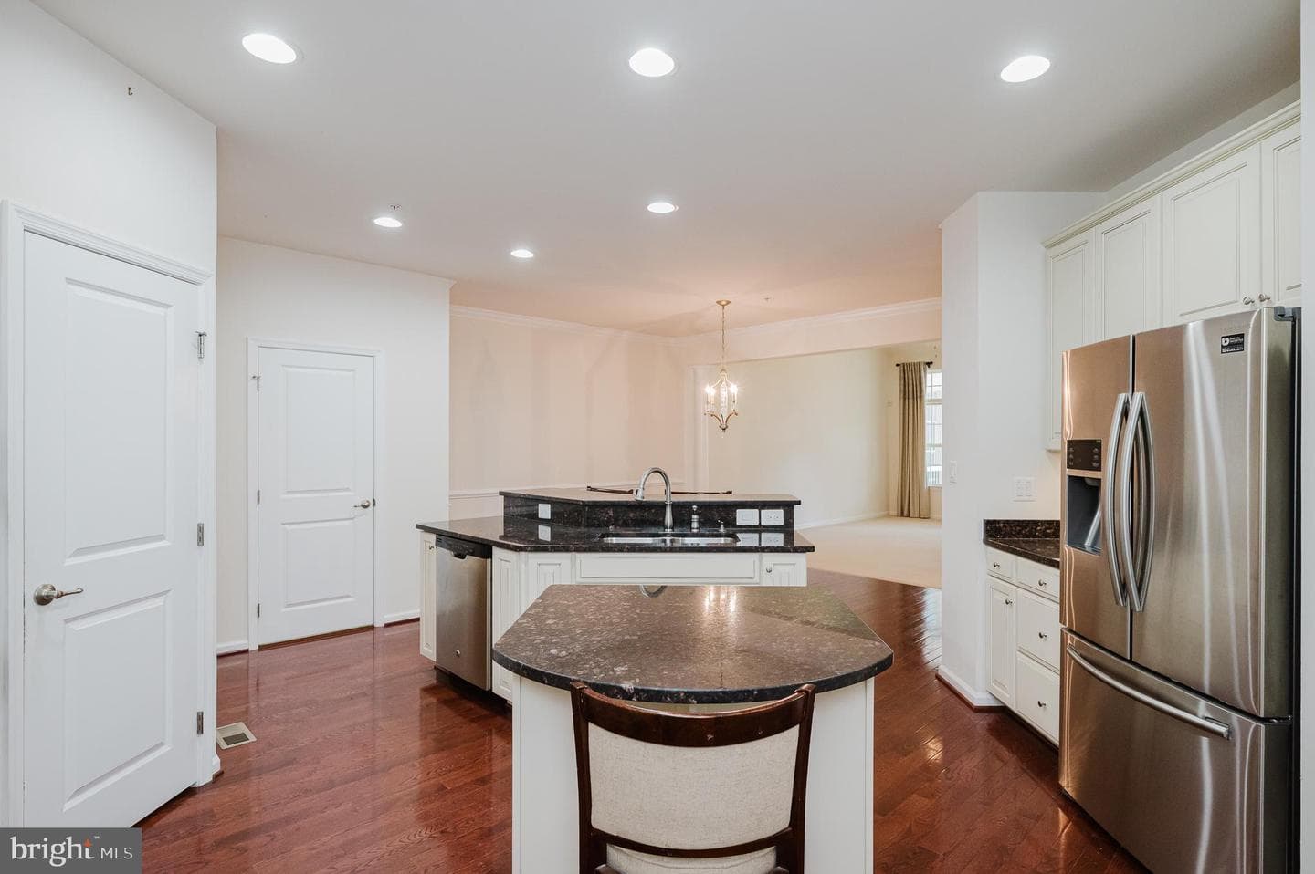 309 Lennox Drive photo 14