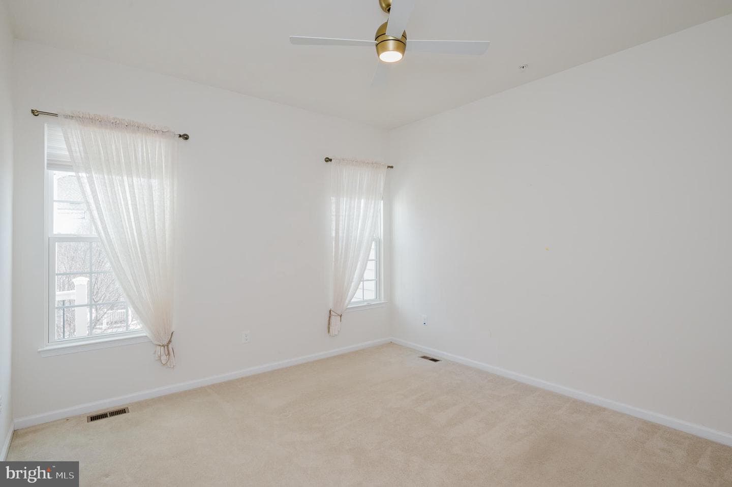 309 Lennox Drive photo 26