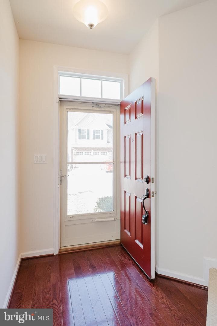 309 Lennox Drive photo 3