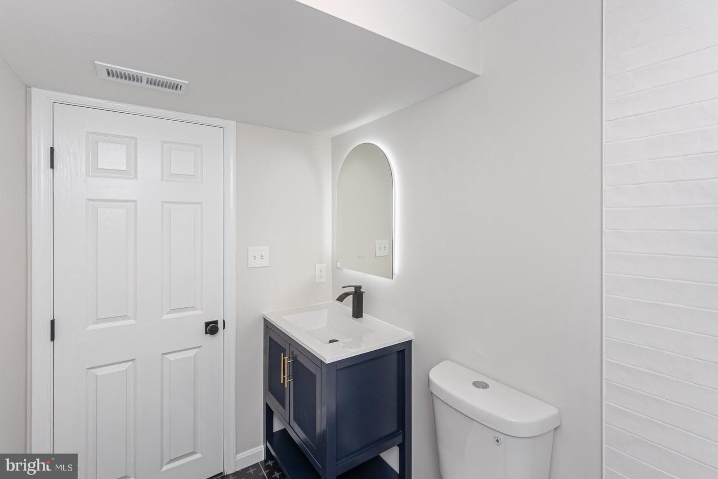 403 Woodridge Court photo 40