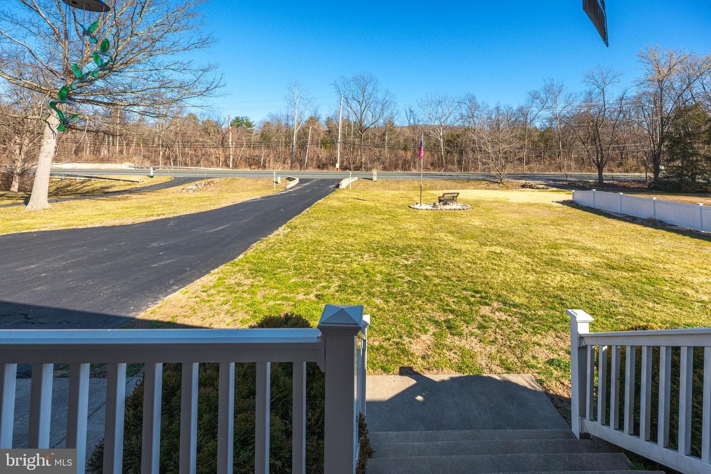 716 Paradise Road photo 10