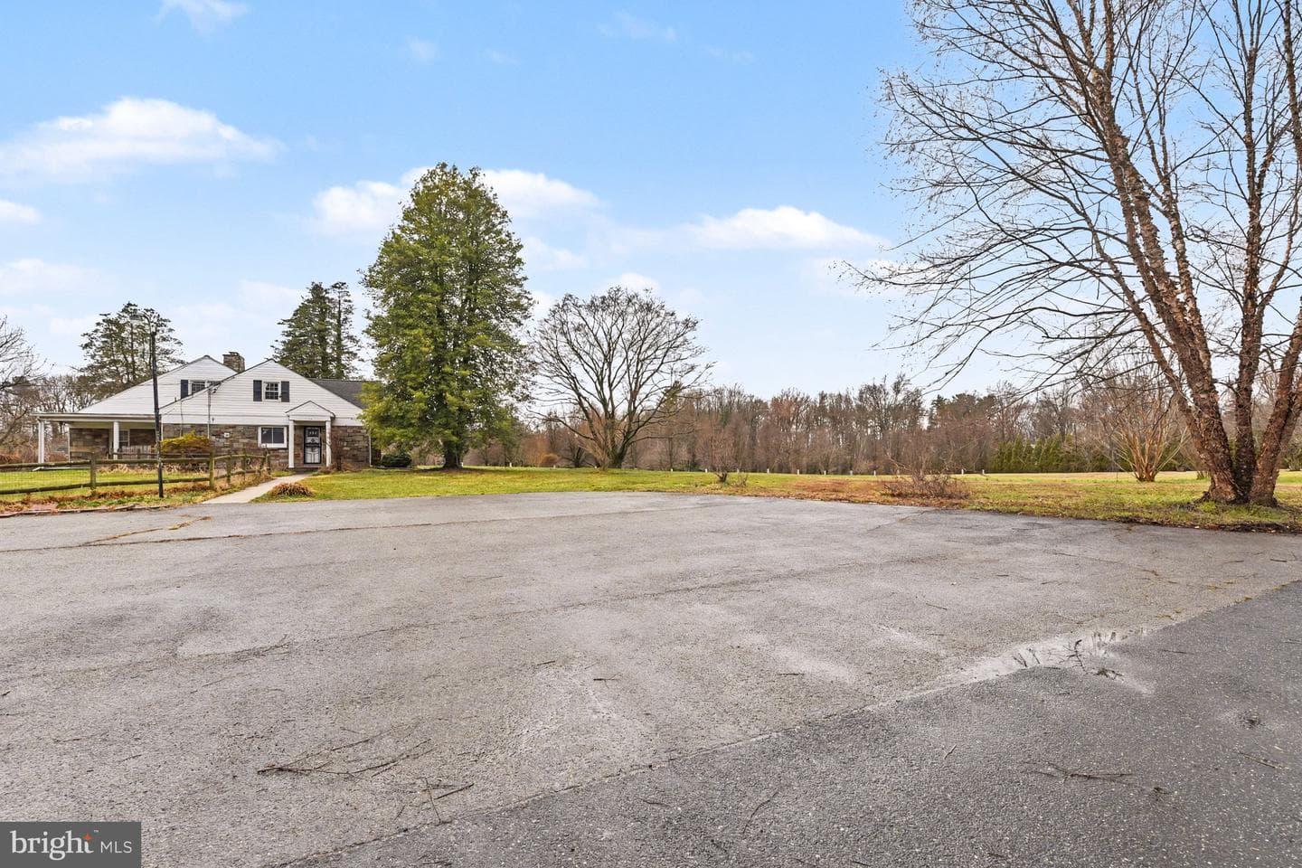 116 Southway Drive photo 37