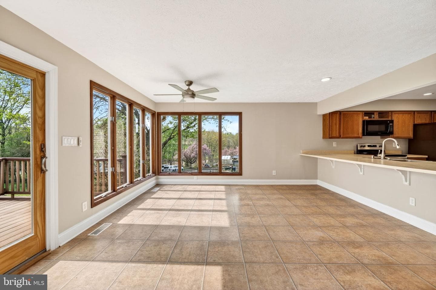 2130 Bellvale Road photo 4