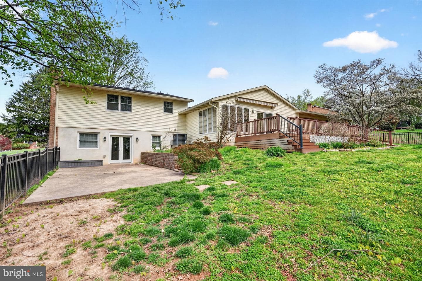 2130 Bellvale Road photo 55