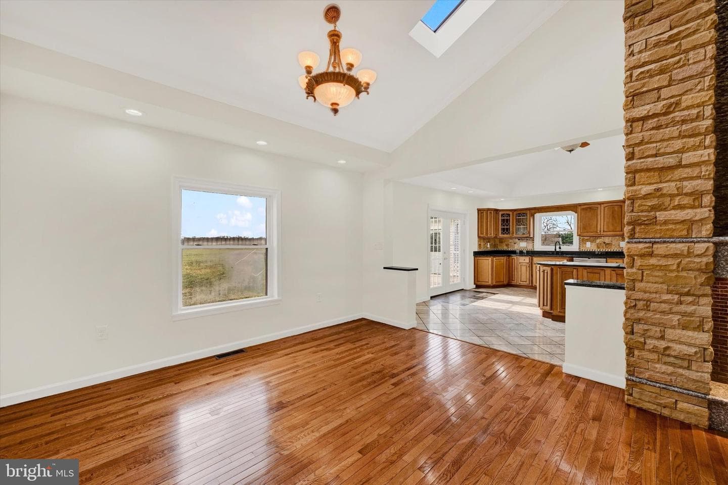 1809 Mitchell Drive photo 7