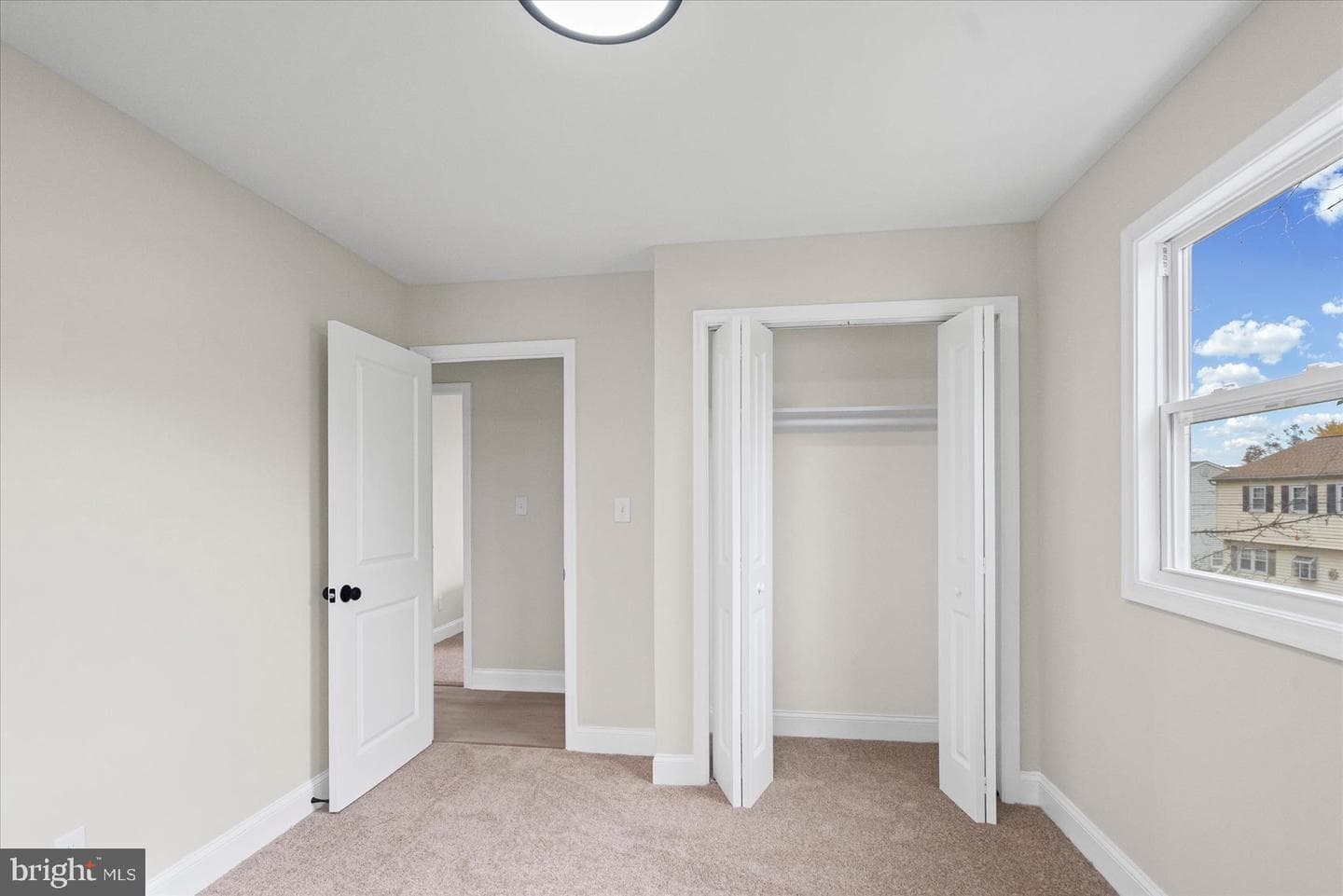 503 Glandel Court photo 44