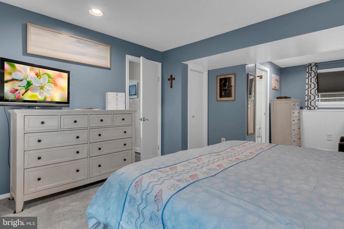 208 Yellow Brick Court photo 28