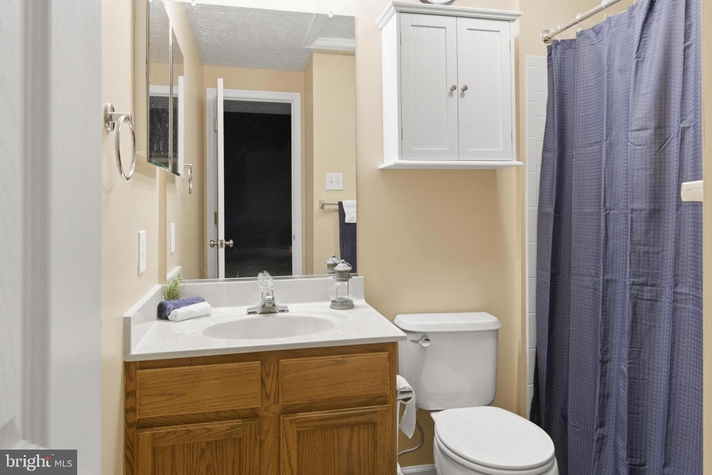 998 Jessicas Court #2 photo 22