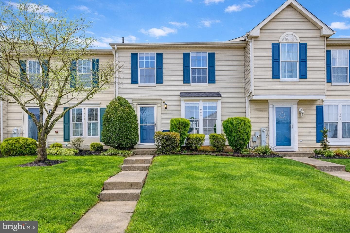 943 Lynham Court #943