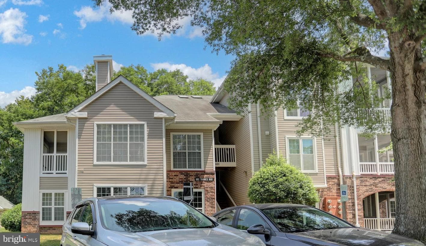 601 Thames Way #601-E photo 7