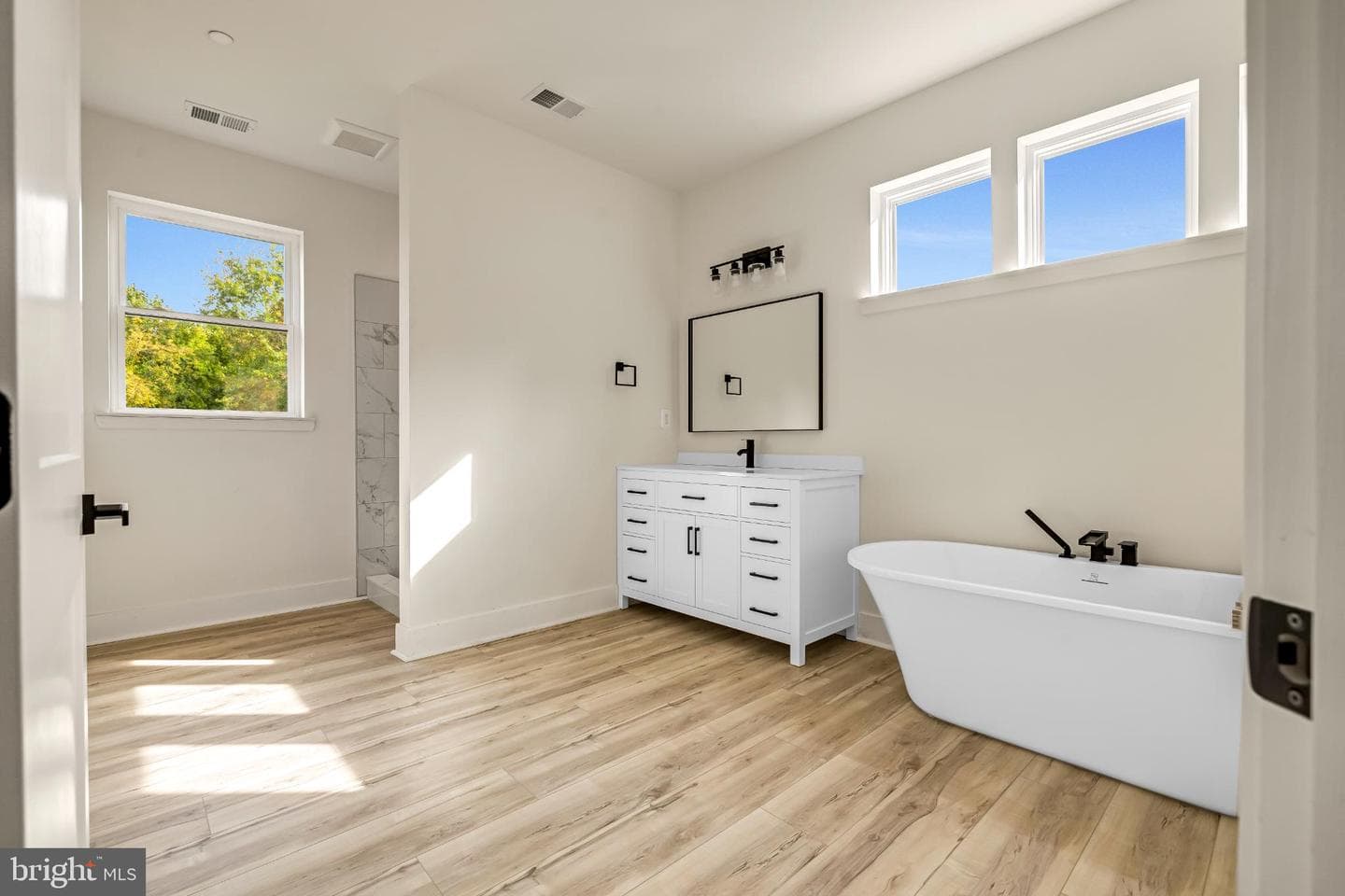 1909 Mitchell Drive photo 61