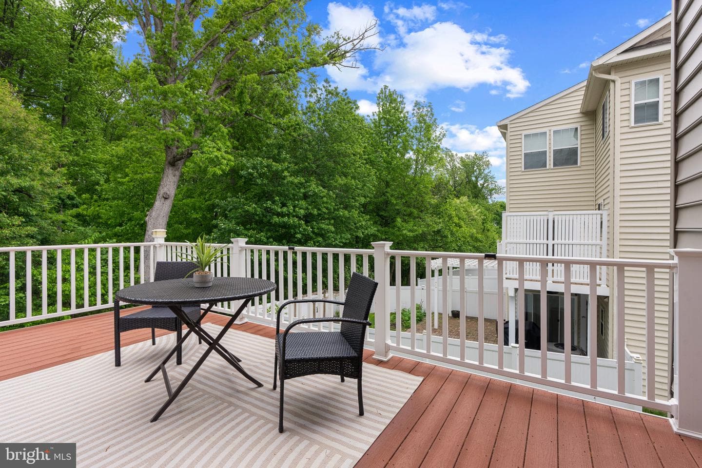 232 Mohegan Drive photo 29