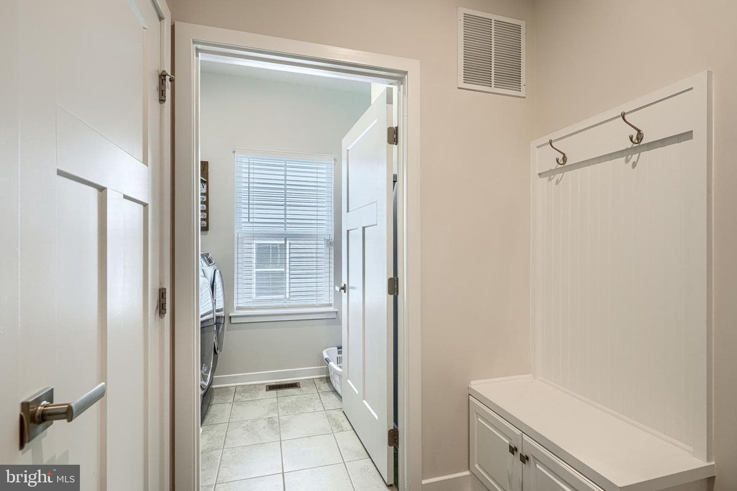 2422 Steamboat Way photo 8
