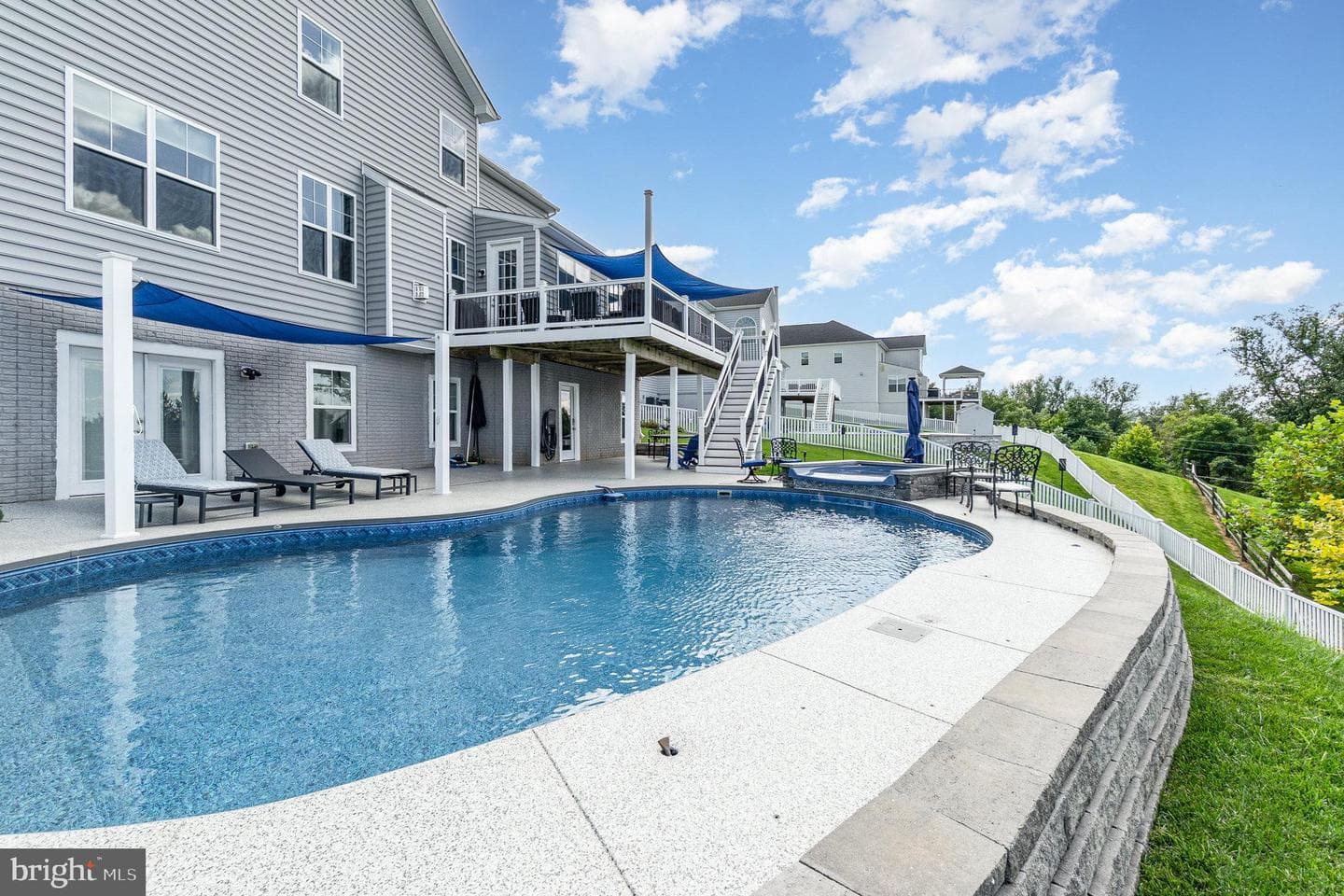 724 Montravel Court photo 48