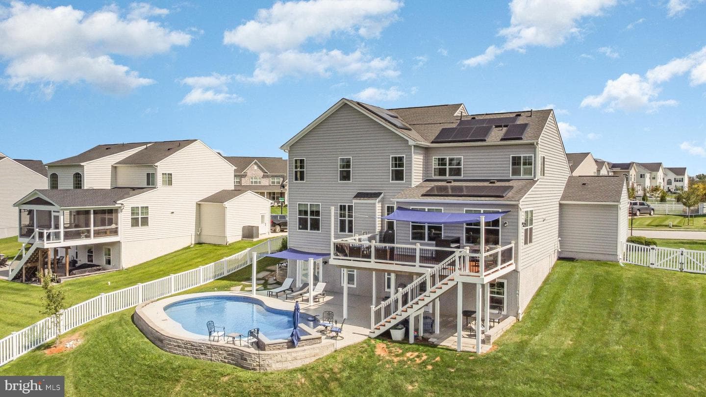 724 Montravel Court photo 55