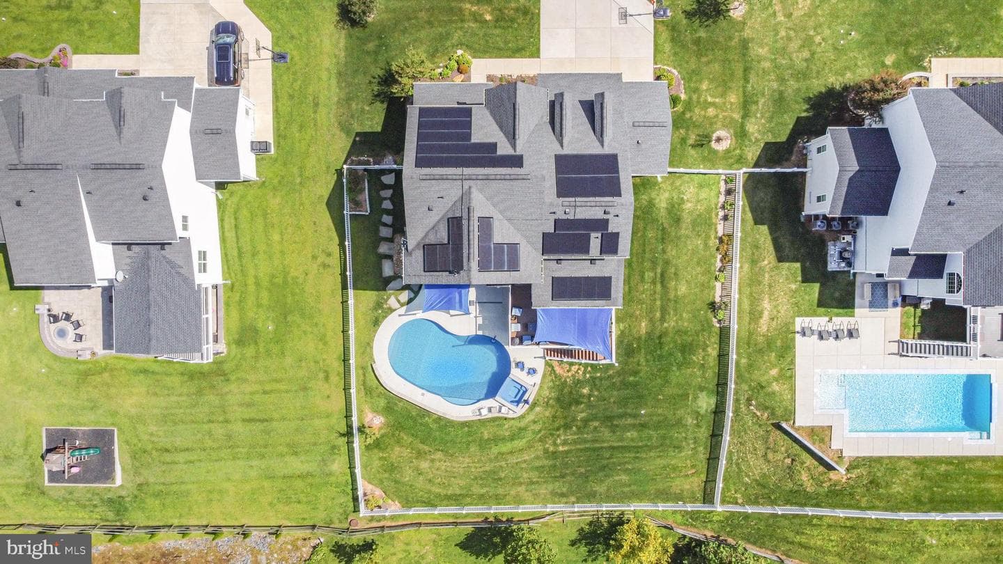 724 Montravel Court photo 59