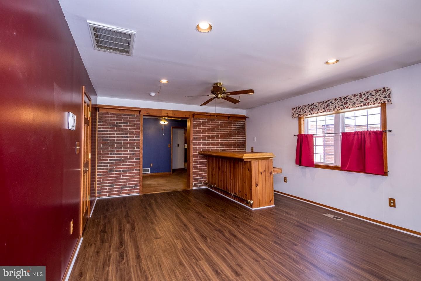 113 Crescent Drive photo 18