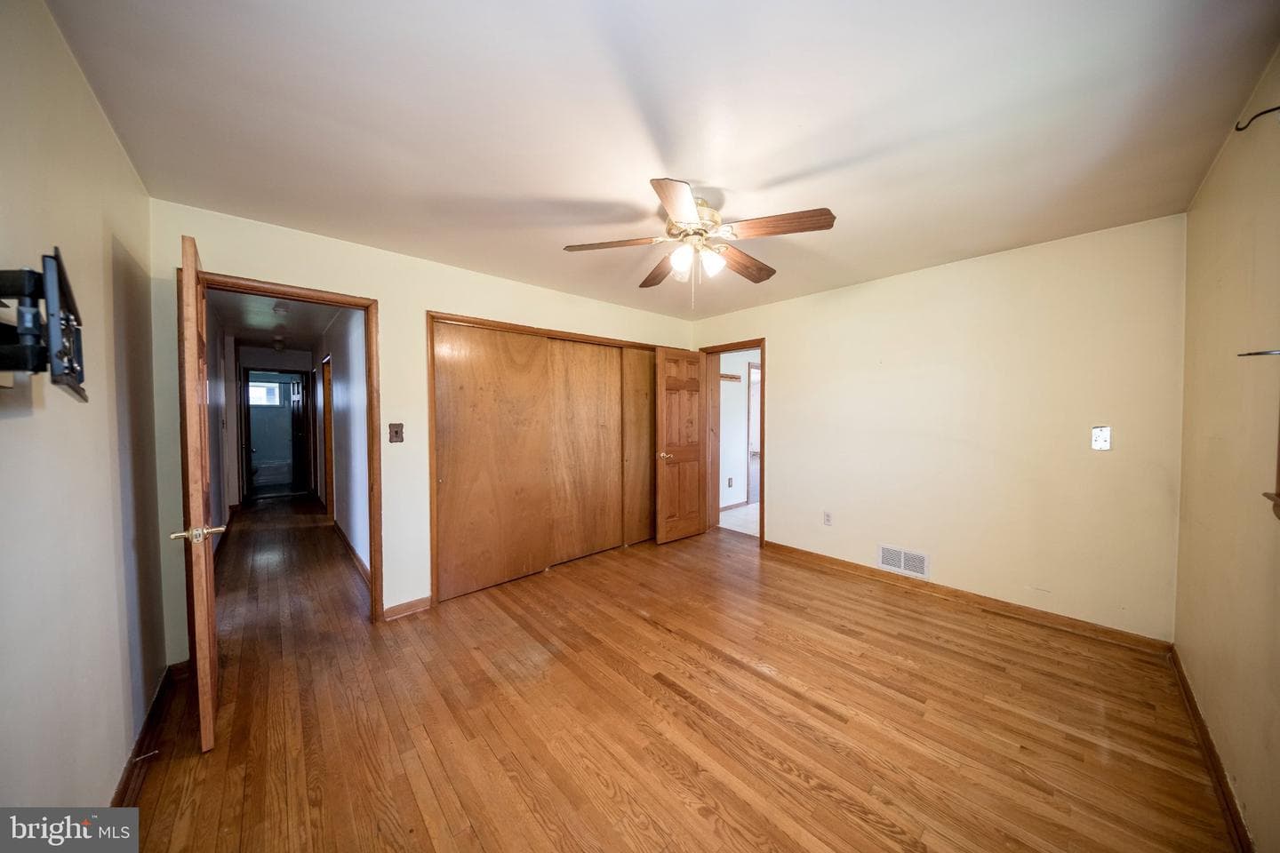 113 Crescent Drive photo 25