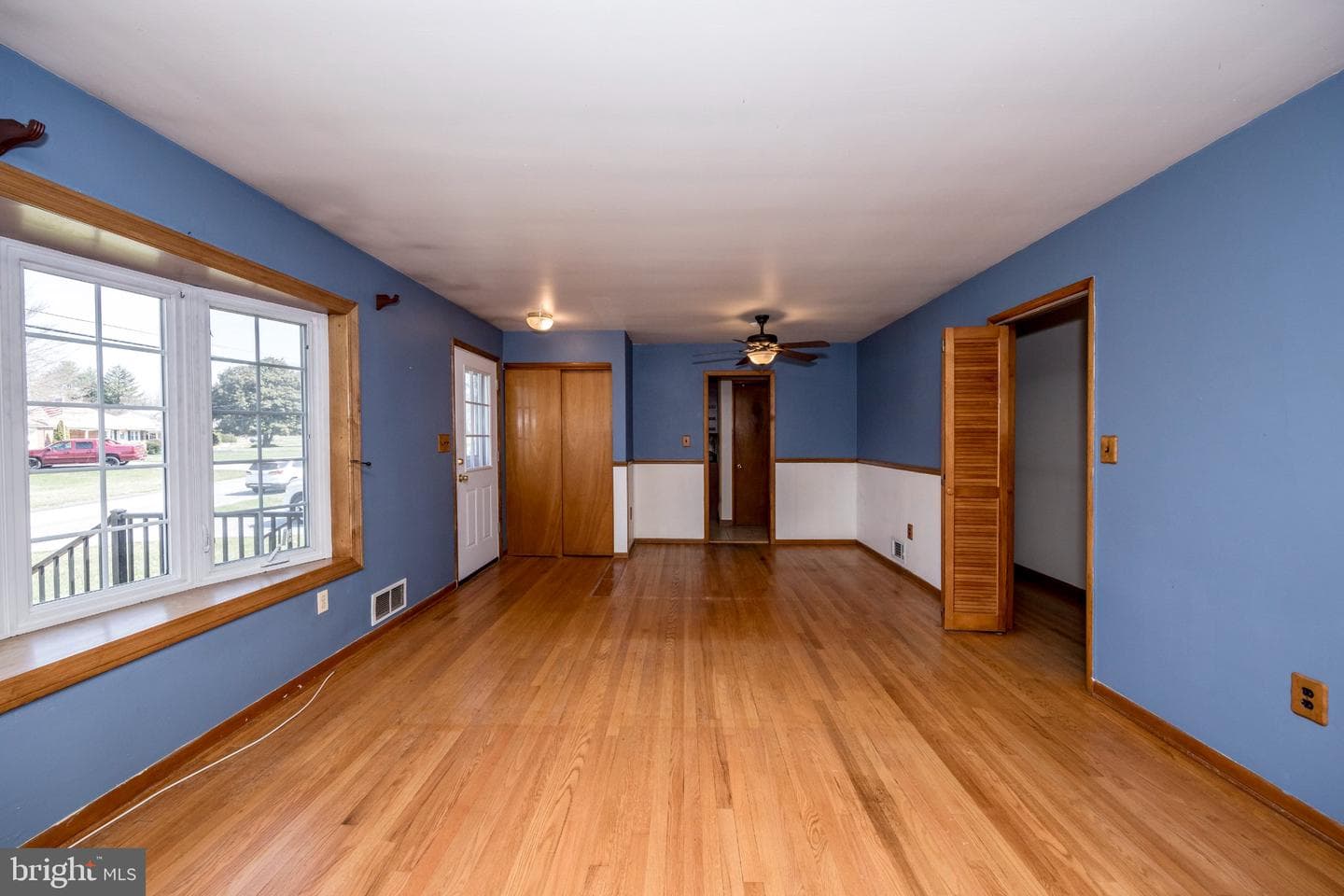 113 Crescent Drive photo 8