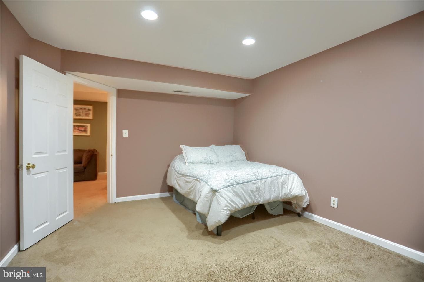 631 Prestwick Trail photo 47