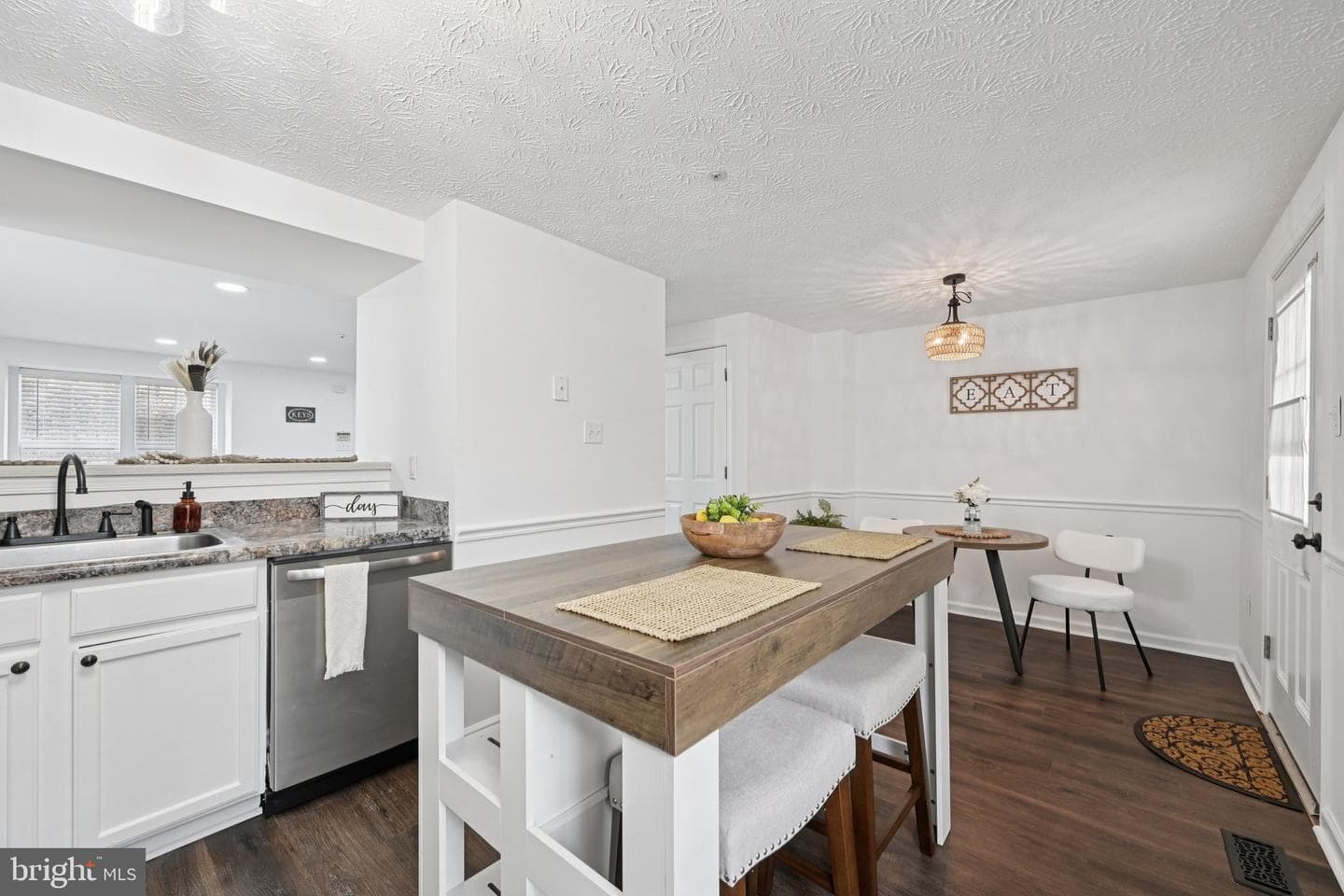 927 Jessicas Lane #11 photo 9