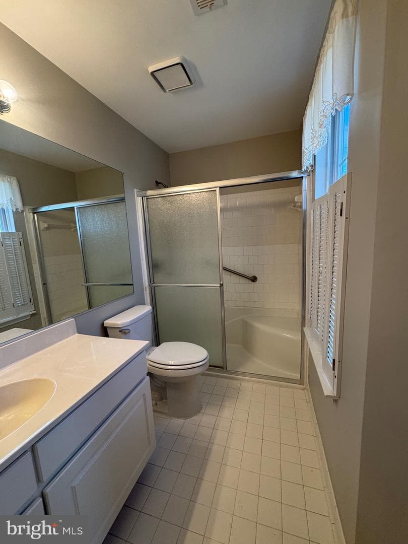 1310 Sheridan Place #28 photo 21