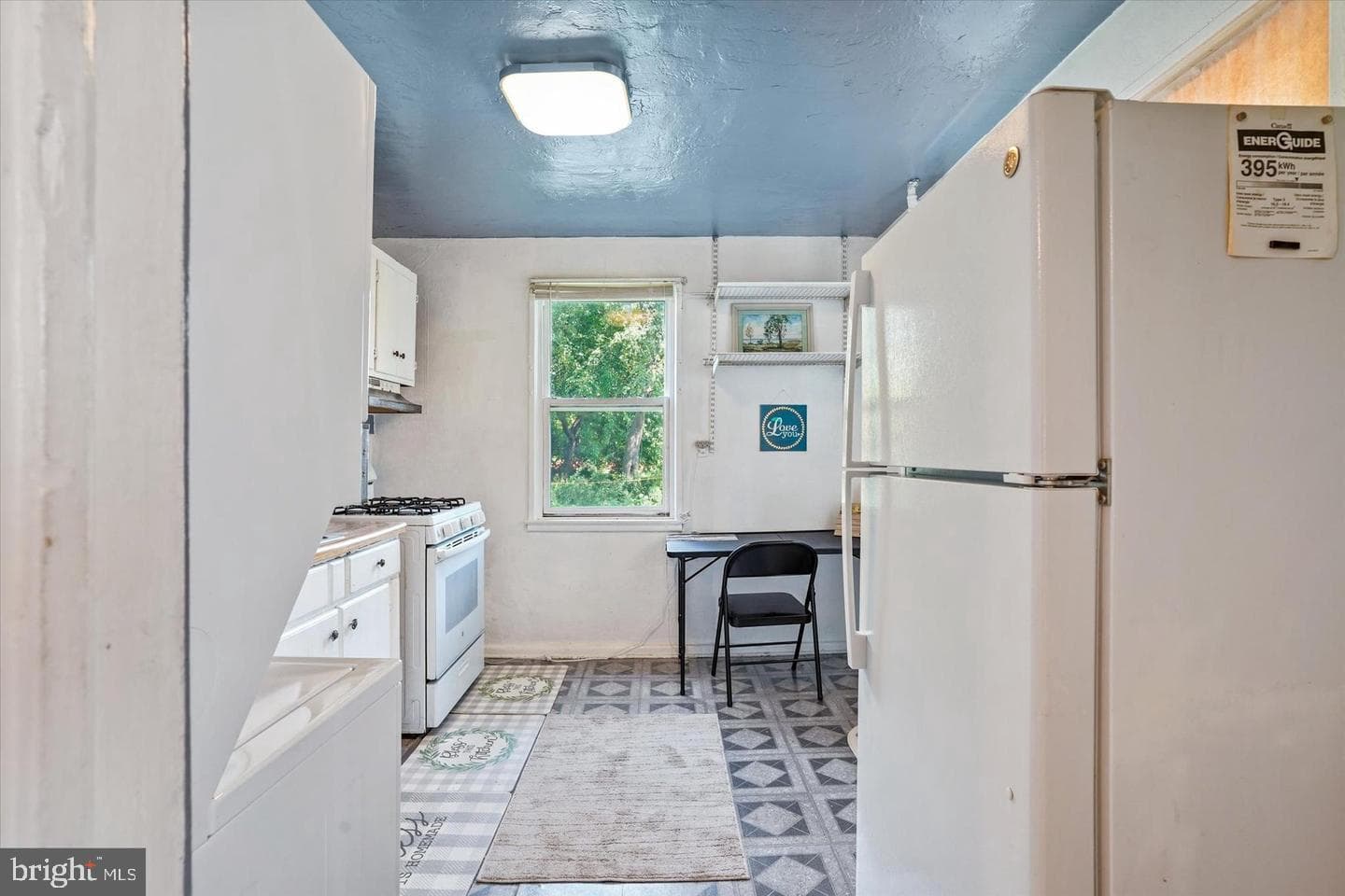 2 Aberdeen Avenue photo 13
