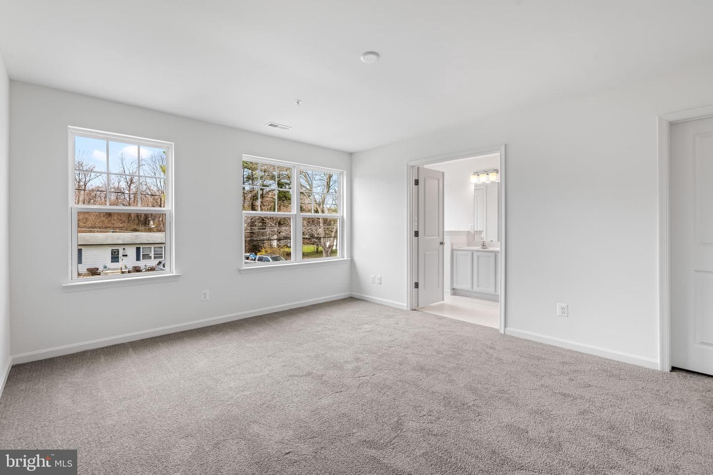 2115 Nuttal Avenue photo 15