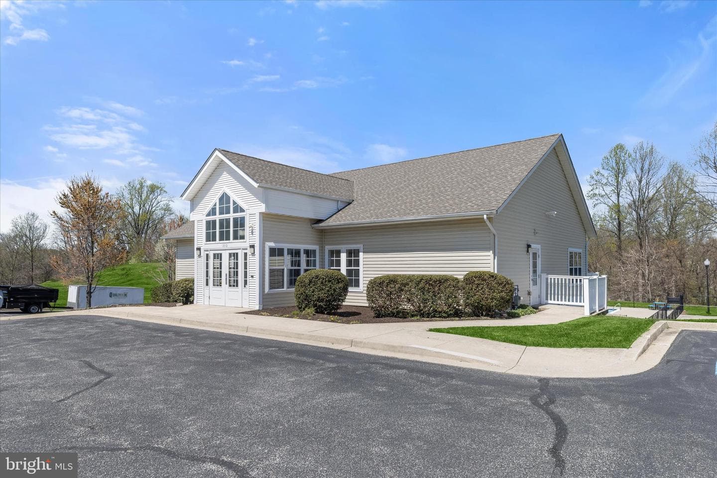 311 Tiree Court #202 photo 39