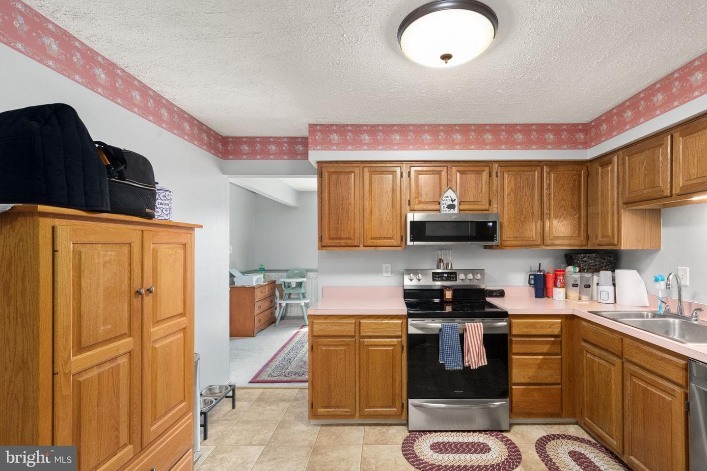 2202 N Tollgate Circle photo 13